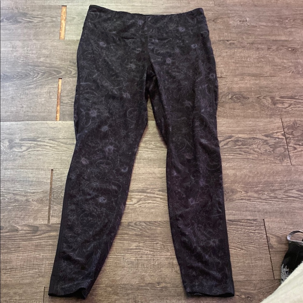 Black Patterned Leggings